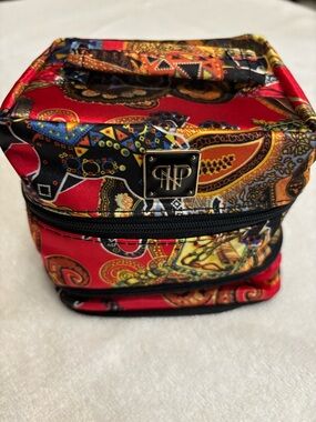 PurseN Red Multicolor Paisley Travel Cosmetic Bag
